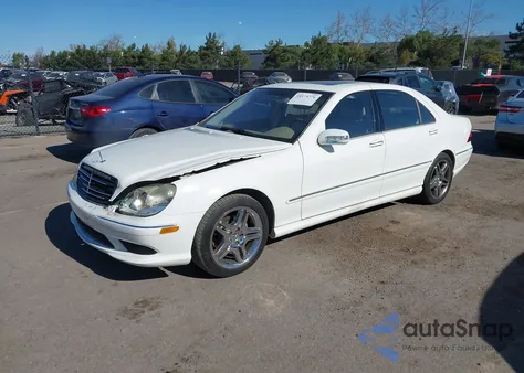 2006 Mercedes-Benz S 500 from USA, damaged, VIN WDBNG75J76A482057
